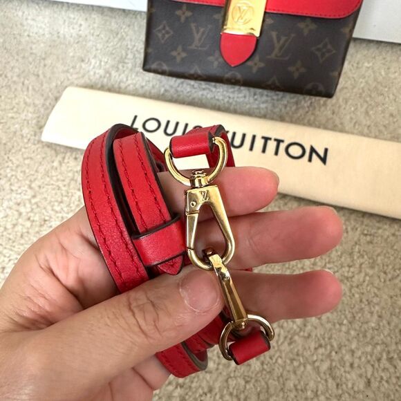 Louis Vuitton Locky BB - Picture 2 of 16
